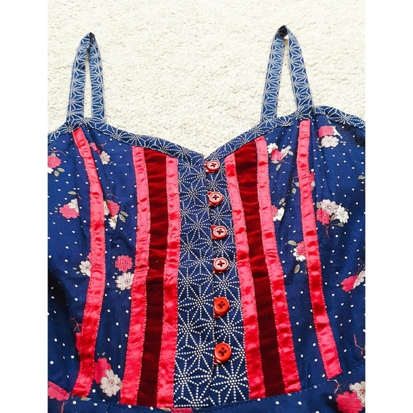 TRADED - Picture 3 of 5